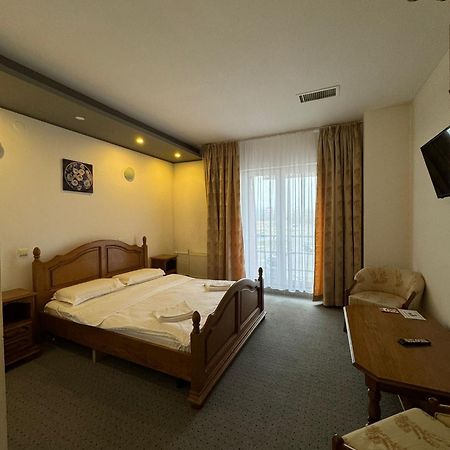 Hotel Vestem Екстериор снимка