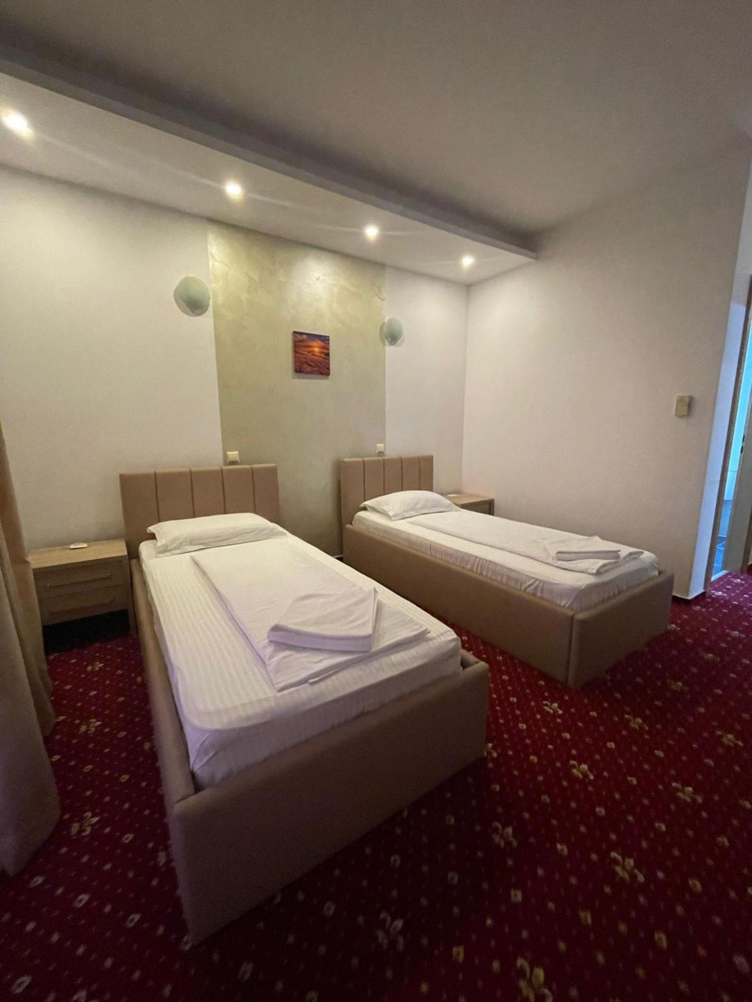 Hotel Vestem Екстериор снимка