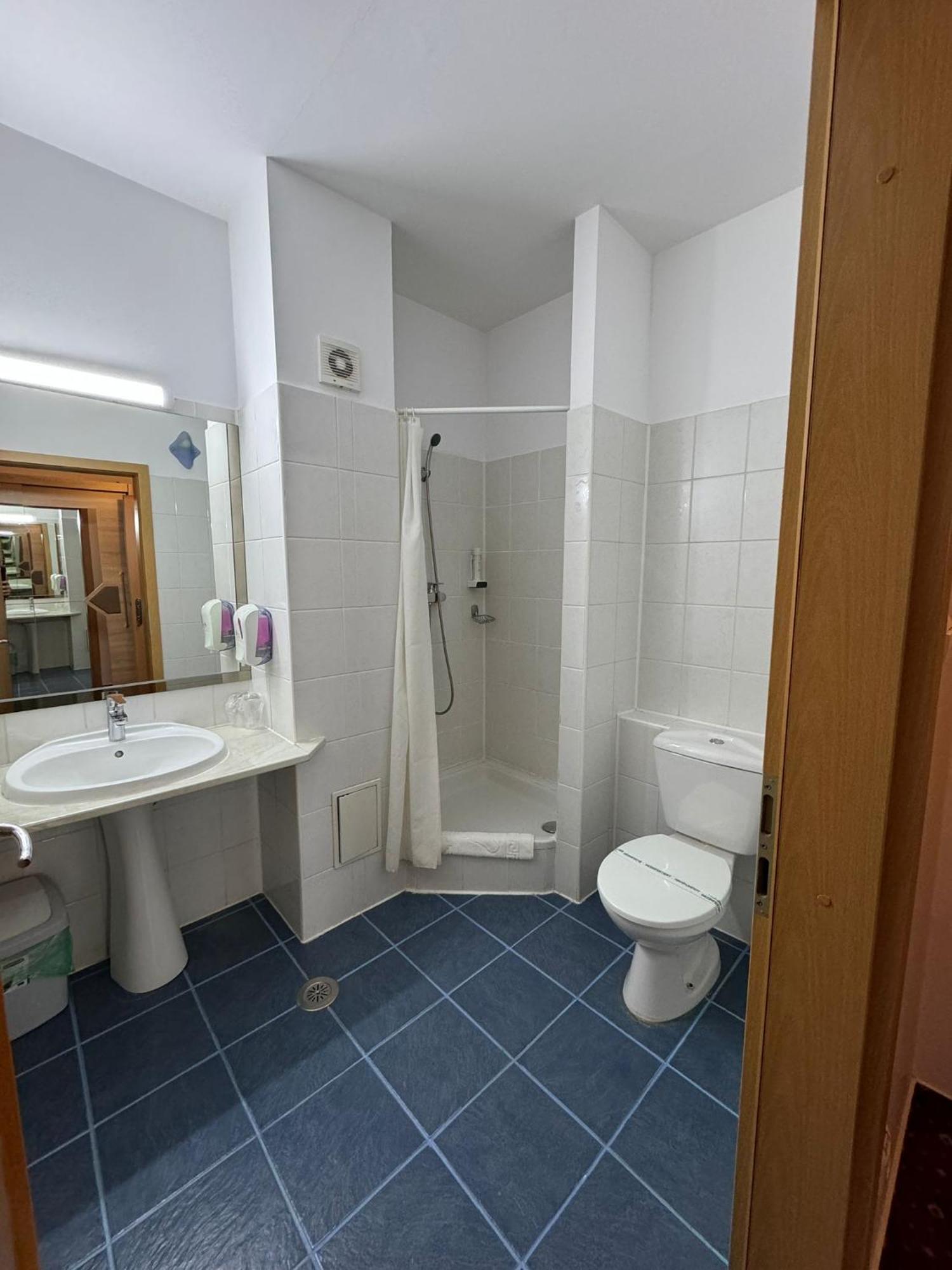 Hotel Vestem Екстериор снимка